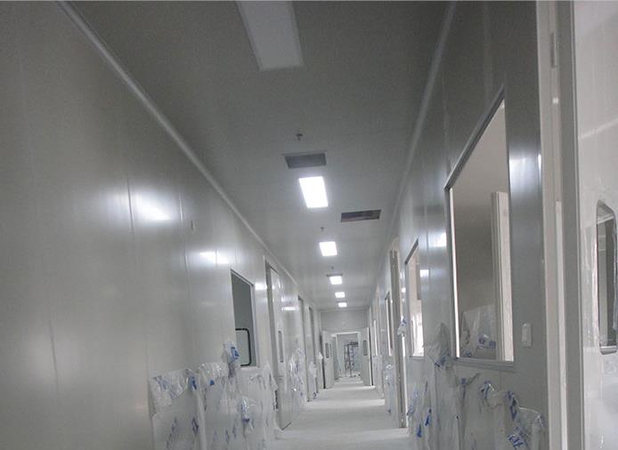 十萬級(jí)潔凈車間施工圖片