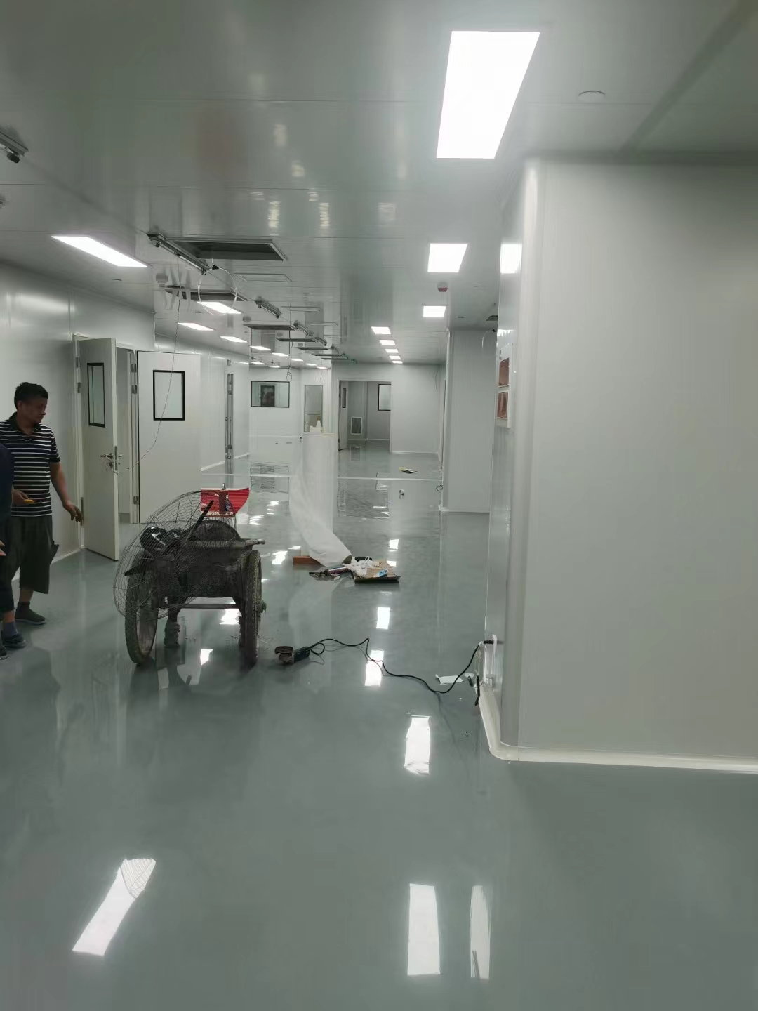 十萬級化妝品潔凈室