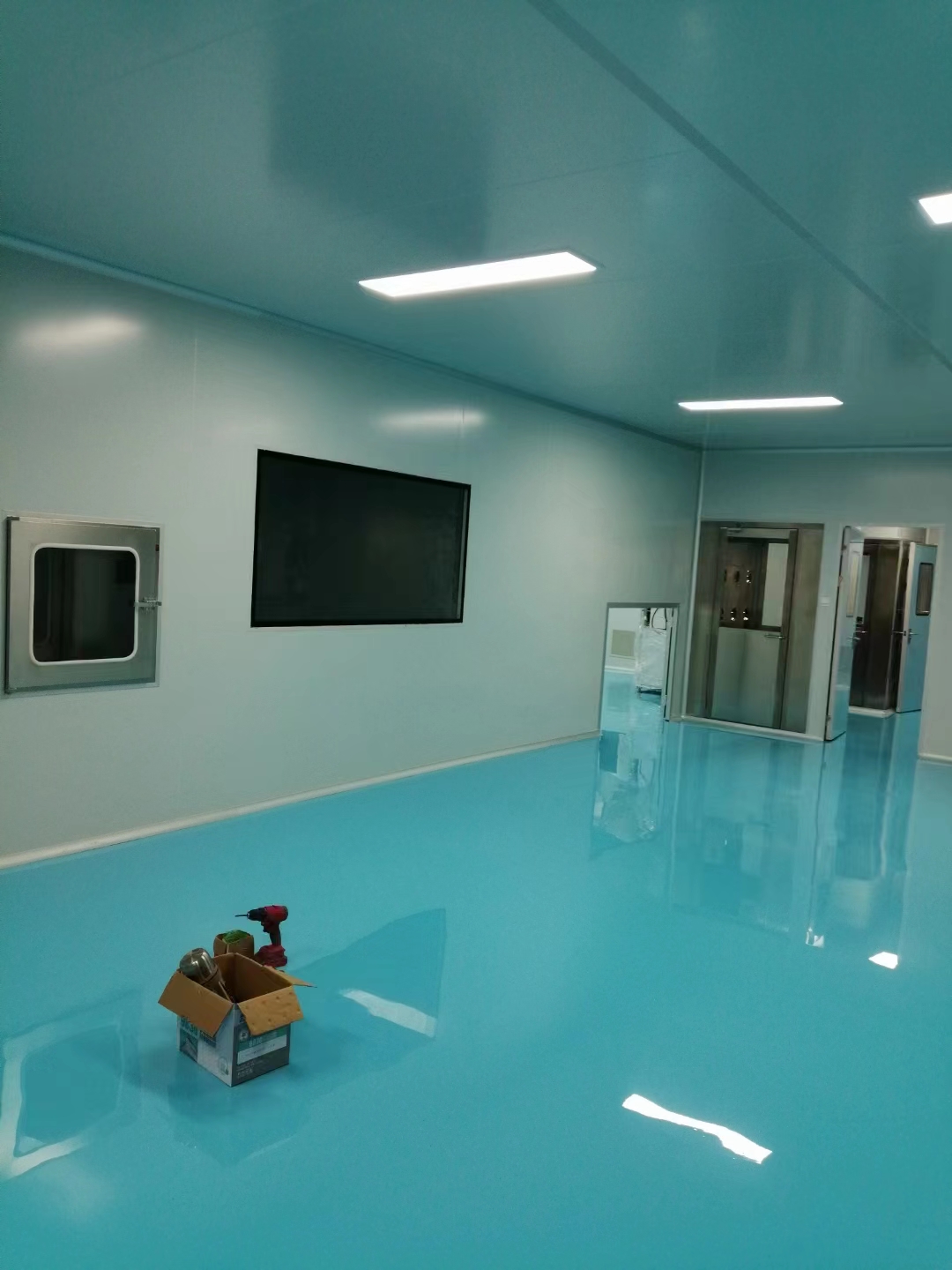 生物醫(yī)藥潔凈車間裝修施工圖片